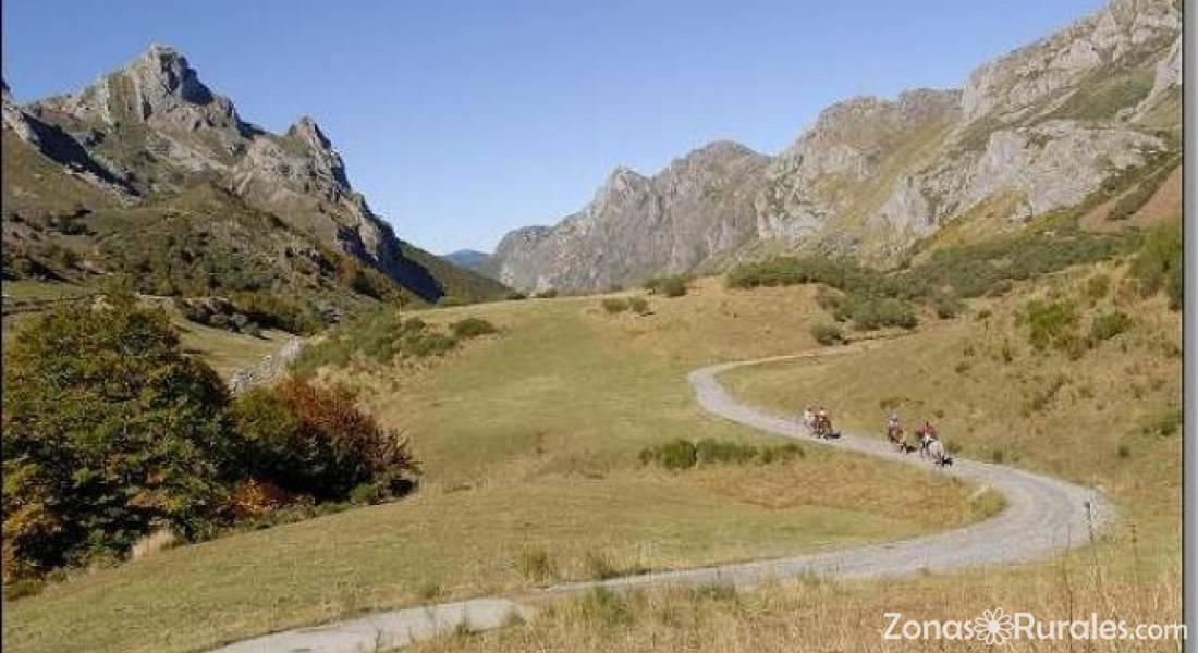 apartamentos rurales en somiedo la pinietsa apartamentos rurales en somiedo asturias apartamentos rurales en somiedo la pinietsa apartamentos rurales en somiedo asturias