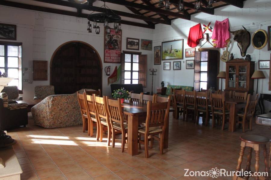 Finca El Estribo | Vivienda turística en Chiclana de La ...