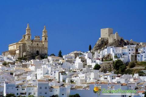 8 pueblos blancos de Andaluca donde alquilar una casa rural este otoo