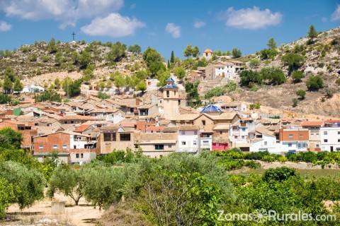 Mucho ms que playa: 10 destinos de turismo rural en Valencia que te enamorarn