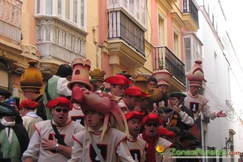 De turismo rural a los carnavales de Cdiz