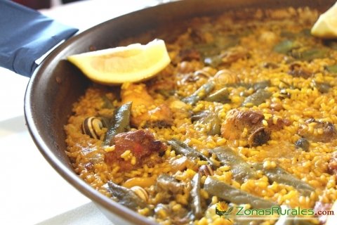 Paella valenciana