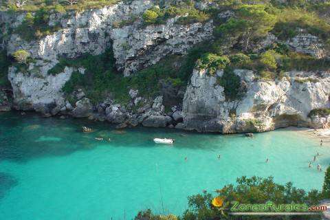 Menorca, una isla con encanto natural.