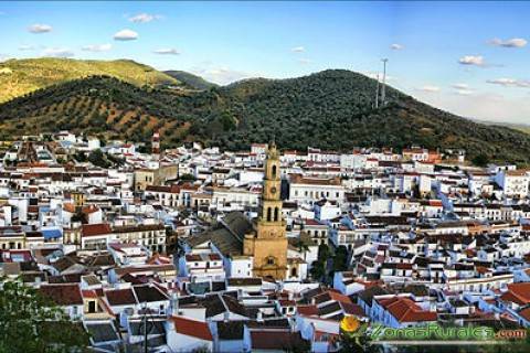 Constatina, turismo rural en el Parque Natural de la Sierra Norte de Sevilla