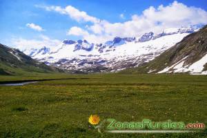 10 razones por las que alquilar una casa rural en Huesca